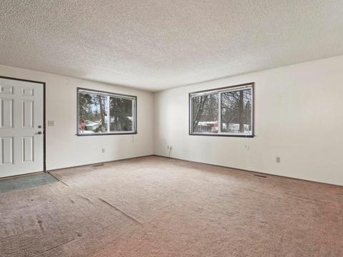 10101 E 9th Ave, Spokane Valley, WA 99206 photo 4