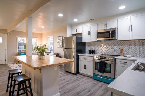 817 E Jackson Ave, Spokane, WA 99207 photo 9