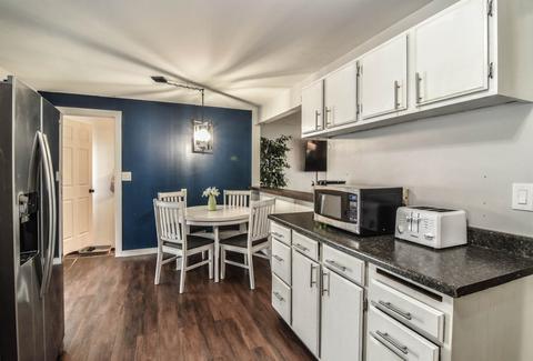 2811 E 38th Ave, Spokane, WA 99223 photo 6