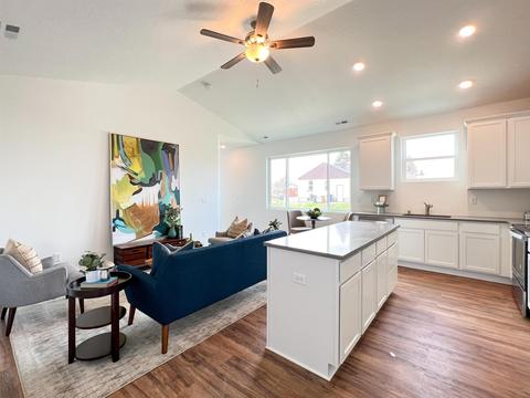 2301 E Longfellow Ave, Spokane, WA 99207 photo 6