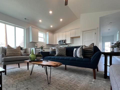 2301 E Longfellow Ave, Spokane, WA 99207 photo 9