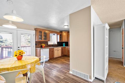 2009 E 13th Ave, Spokane, WA 99202 photo 8