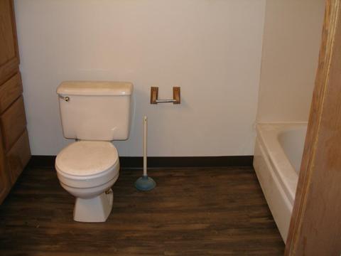 720 E Baldwin Ave, Spokane, WA 99207 photo 8