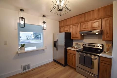 1123 E Longfellow Ave, Spokane, WA 99207 photo 4