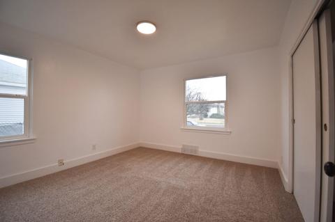 1123 E Longfellow Ave, Spokane, WA 99207 photo 15