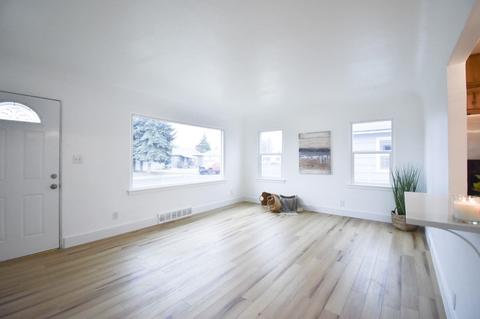 1123 E Longfellow Ave, Spokane, WA 99207 photo 12