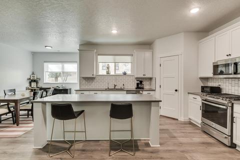 3320 E 14th Ave, Spokane, WA 99202 photo 6