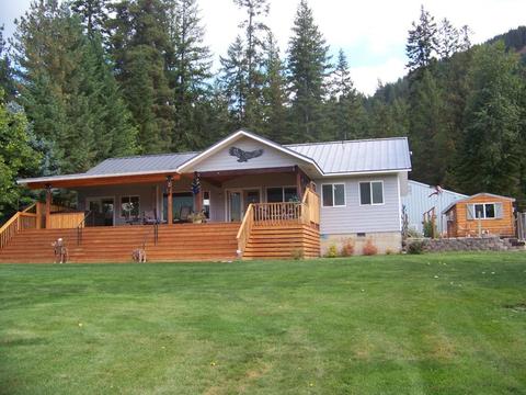 92 Sunset S Dr, Cusick, WA 99119 photo 2