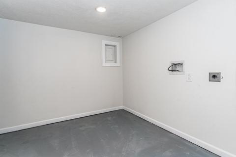 1220 E Newark Ave, Spokane, WA 99202 photo 15