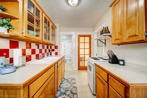 3229 E 34th Ave, Spokane, WA 99223 photo 4