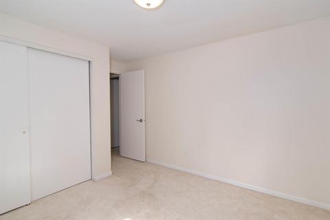 2805 E Player Dr, Spokane, WA 99223 photo 17