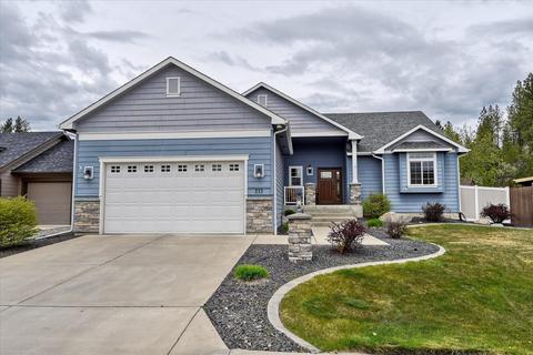 213 E Travis Ct, Spokane, WA 99208 photo 2