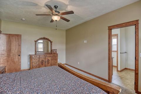 213 E Travis Ct, Spokane, WA 99208 photo 15