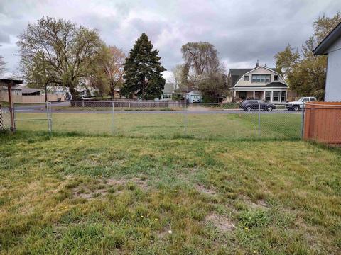1908 E Columbia Ave, Spokane, WA 99208 photo 2