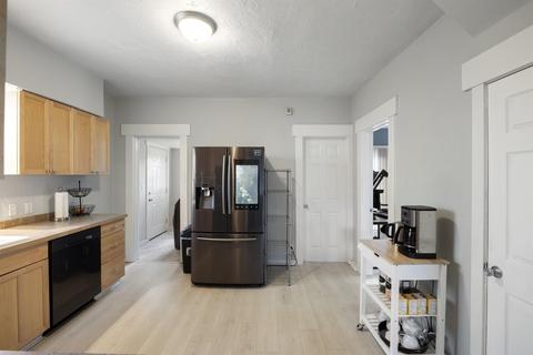 1604 Everett Ave, Spokane, WA 99207 photo 8