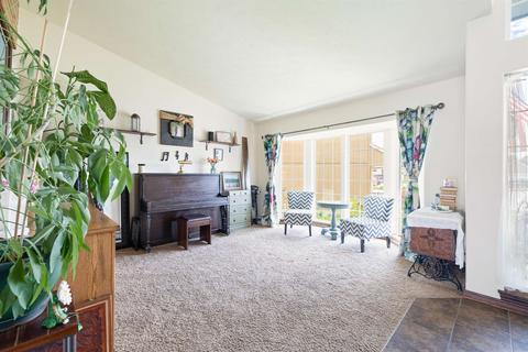 9505 E Hoffman Ln, Spokane, WA 99206 photo 3