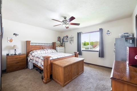 9505 E Hoffman Ln, Spokane, WA 99206 photo 18
