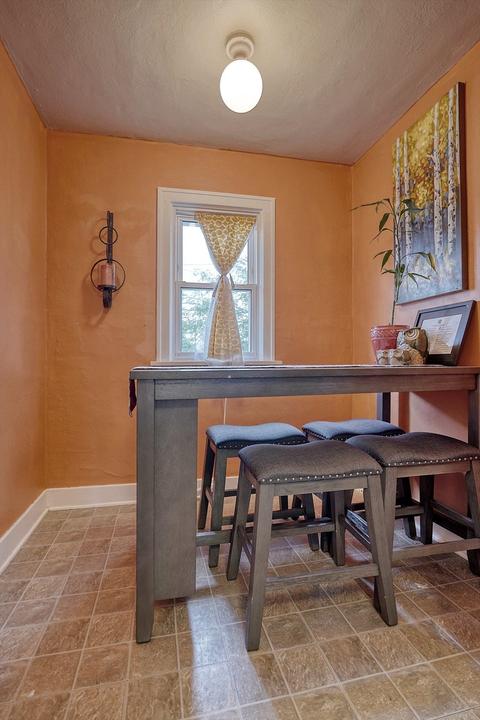 1004 E Longfellow Ave, Spokane, WA 99207 photo 7