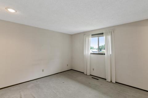 215 E Astor Dr, Spokane, WA 99208 photo 8