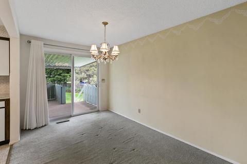 215 E Astor Dr, Spokane, WA 99208 photo 5