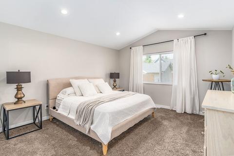 2017 E Heroy Ave, Spokane, WA 99207 photo 8