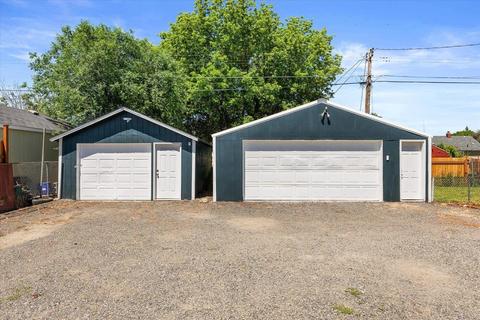 829 E Olympic Ave, Spokane, WA 99207 photo 23
