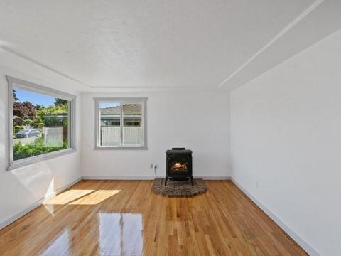 2004 E Nebraska Ave, Spokane, WA 99208 photo 5