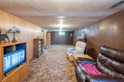 128 E Longfellow Ave, Spokane, WA 99207 photo 11