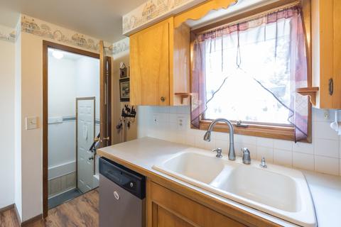 128 E Longfellow Ave, Spokane, WA 99207 photo 7