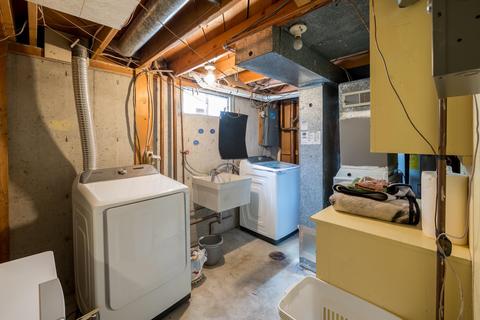 128 E Longfellow Ave, Spokane, WA 99207 photo 13