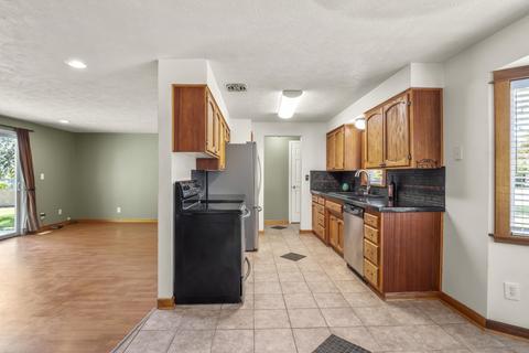 13706 E 28th Ave, Spokane Valley, WA 99216 photo 11
