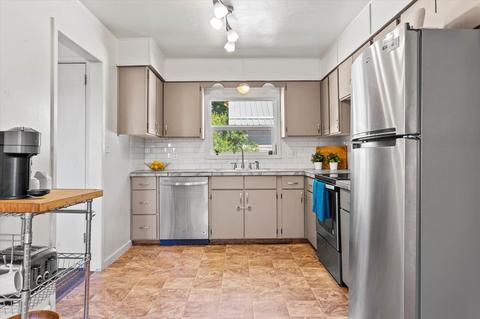 901 E 31st Ave, Spokane, WA 99203 photo 8