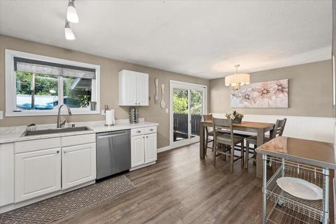 1503 E 35 Ave, Spokane, WA 99203 photo 5
