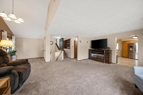 428 E Joseph St, Spokane, WA 99208 photo 3