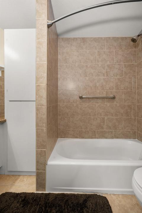 428 E Joseph St, Spokane, WA 99208 photo 10