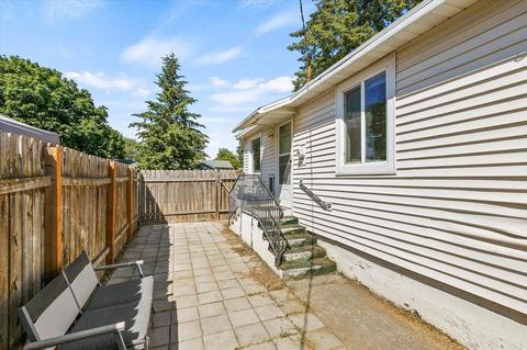 1428 Everett Ave, Spokane, WA 99207 photo 27