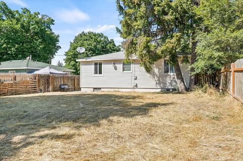 1428 Everett Ave, Spokane, WA 99207 photo 32