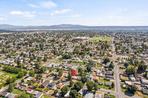 1428 Everett Ave, Spokane, WA 99207 photo 39