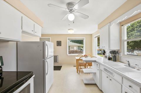 1428 Everett Ave, Spokane, WA 99207 photo 8