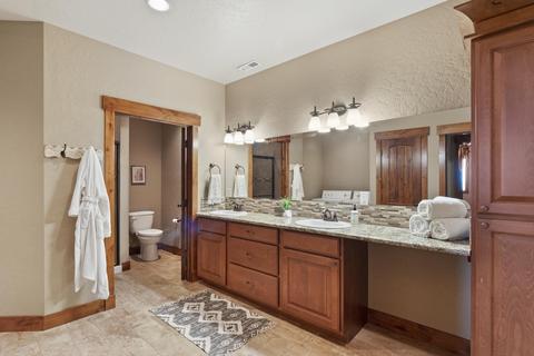 13014 E Apache Pass Ln, Spokane, WA 99206 photo 39