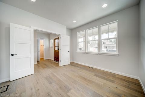 2011 E 33rd Ln, Spokane, WA 99223 photo 7
