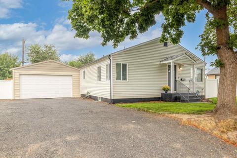 217 E Longfellow Ave, Spokane, WA 99207 photo 2