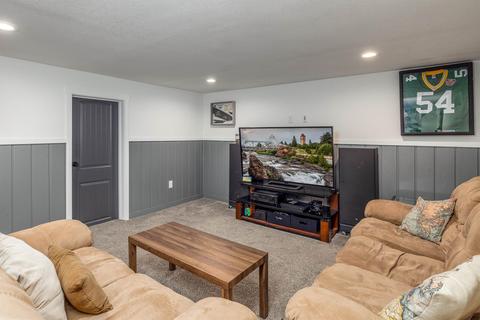 217 E Longfellow Ave, Spokane, WA 99207 photo 16