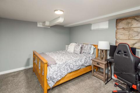 217 E Longfellow Ave, Spokane, WA 99207 photo 20