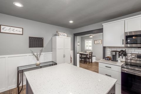 217 E Longfellow Ave, Spokane, WA 99207 photo 9