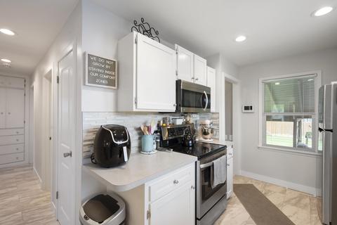 10819 E 7th Ave, Spokane Valley, WA 99206 photo 9