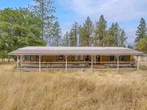 4710 A Johnny Walker Way, Springdale, WA 99173