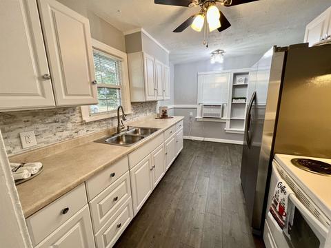 1027 E Longfellow Ave, Spokane, WA 99207 photo 16