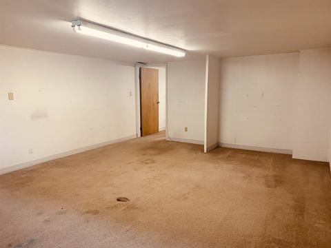 1122 E 37th St, Spokane, WA 99203 photo 27