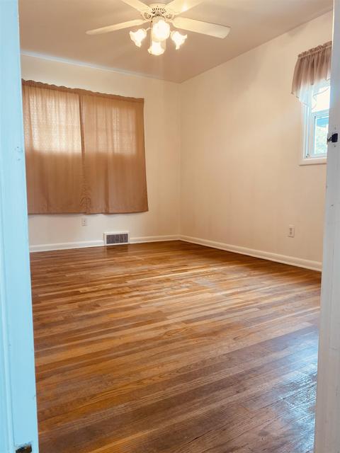 1122 E 37th St, Spokane, WA 99203 photo 18